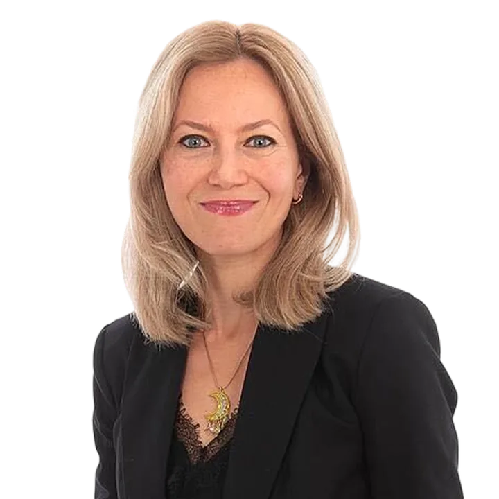 Petronela Pell